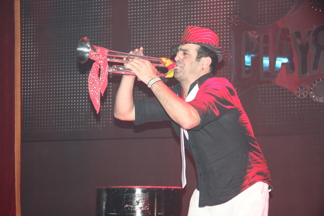 La Folie Rouge Cloture Part 1